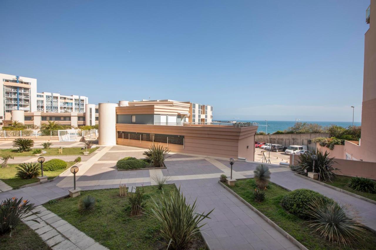 Appartement T3 Traversant Residence Standing Garage Et Piscine Exterieure Gratuits Sète Eksteriør bilde